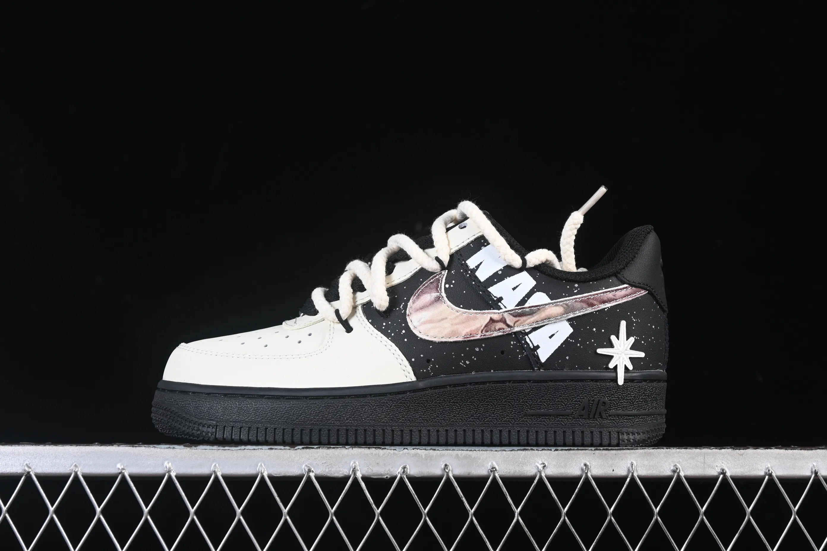 All Categories Nk Air Force 1 Air Force Series Nk Air Force 1 Low Air Force Low Nike Air Force 1'07 Low Wooden Rail Starship Air Force One Low Casual Shoes DX2920-001